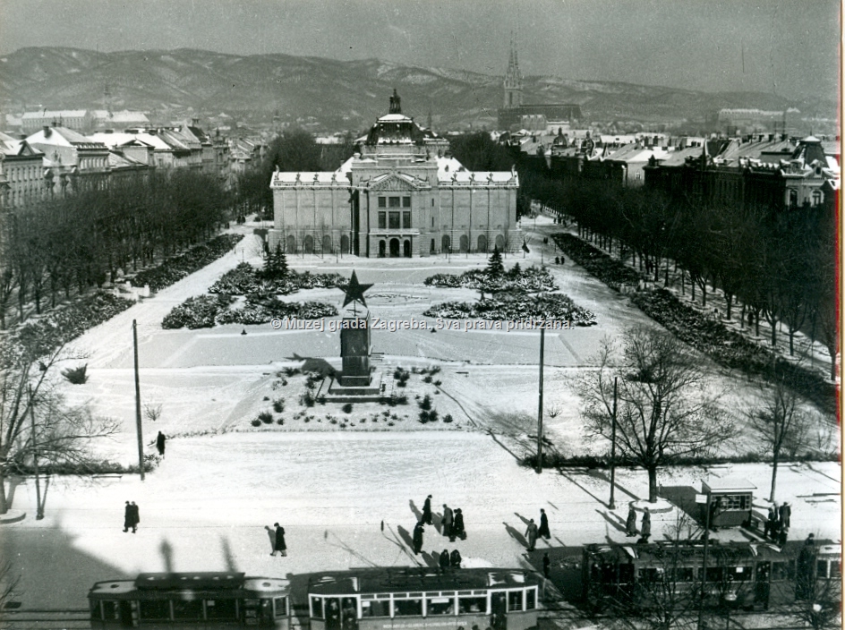 Slike iz Zagreba (ili tako nekako) - Page 24 Fot-20784